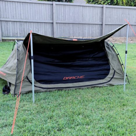 The Carriers Arms Hotel Motel (Timber and Steel Cafe)