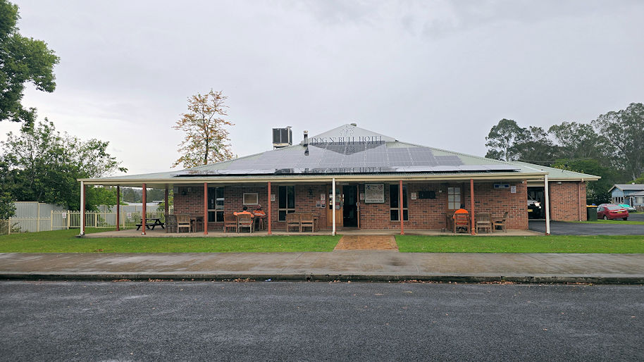 Dog and Bull – Bonalbo NSW